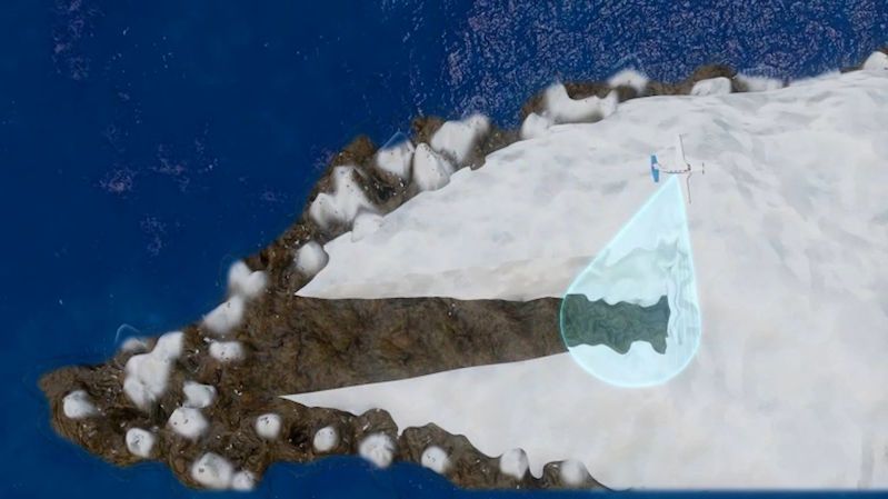 Vědci objevili pod grónským ledem obří kaňon a dávná jezera